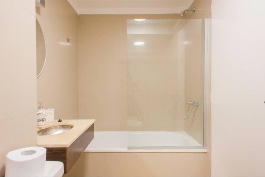 Ferienwohnung Luminosos Loft En Recoleta 2 Cuadras Del Subte Buenos Aires Exterior foto